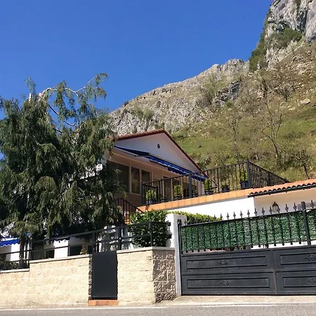 Riomiera * San Roque de Ríomiera